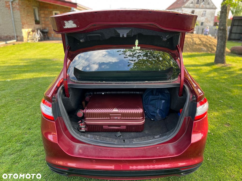 Ford Fusion 2.0 EcoBoost Titanium - 12