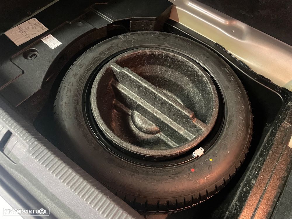 Volkswagen Passat 1.6 TDI BlueMotion — fotografia 14