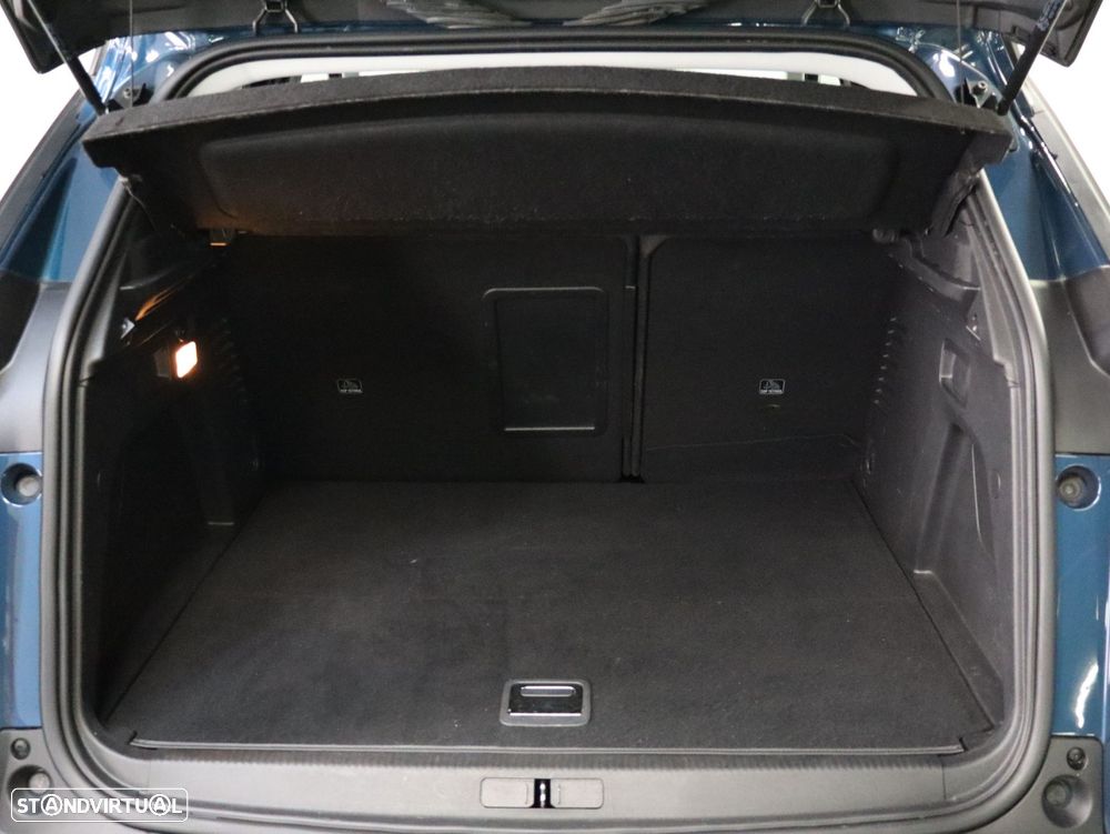 Peugeot 3008 1.6 Hybrid Allure e-EAT8 - 22