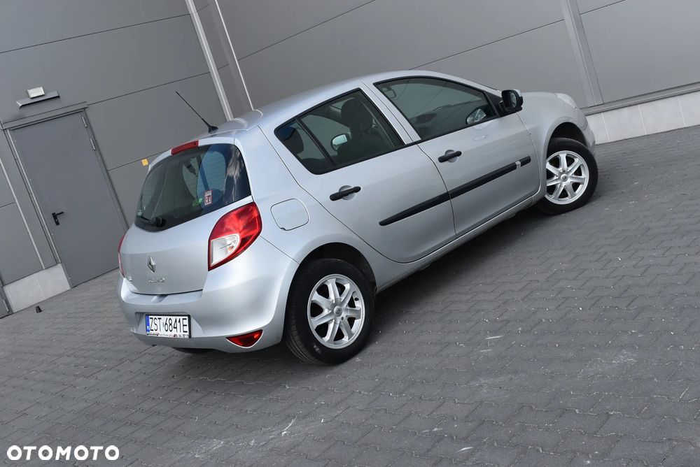 Renault Clio - 4
