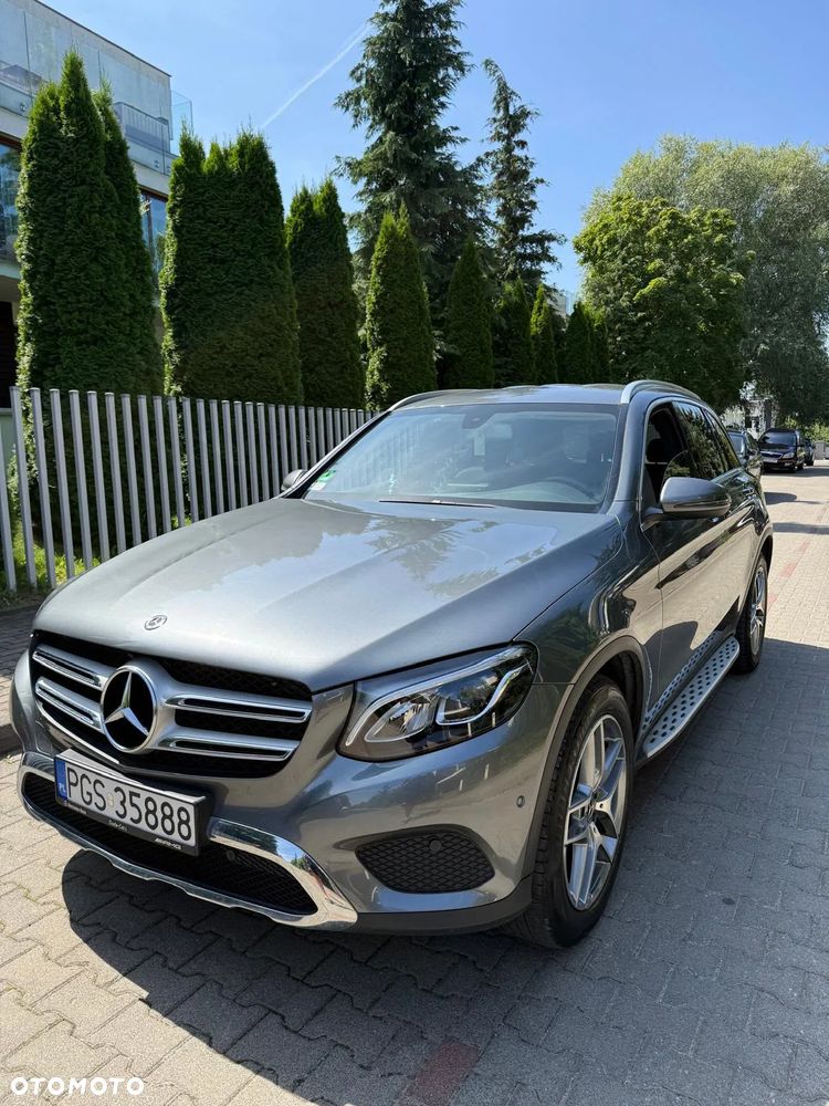 Mercedes-Benz GLC 300 4-Matic - 3