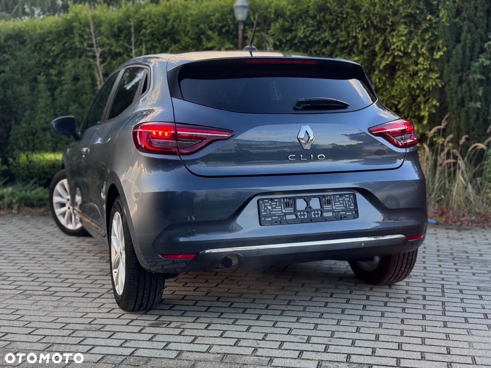 Renault Clio TCe 100 INTENS - 17