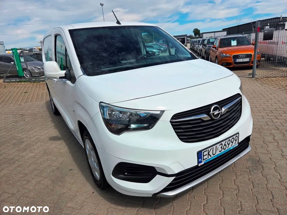 Opel COMBO - 22