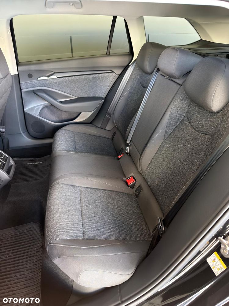 Skoda Superb 1.5 TSI Ambition DSG - 17