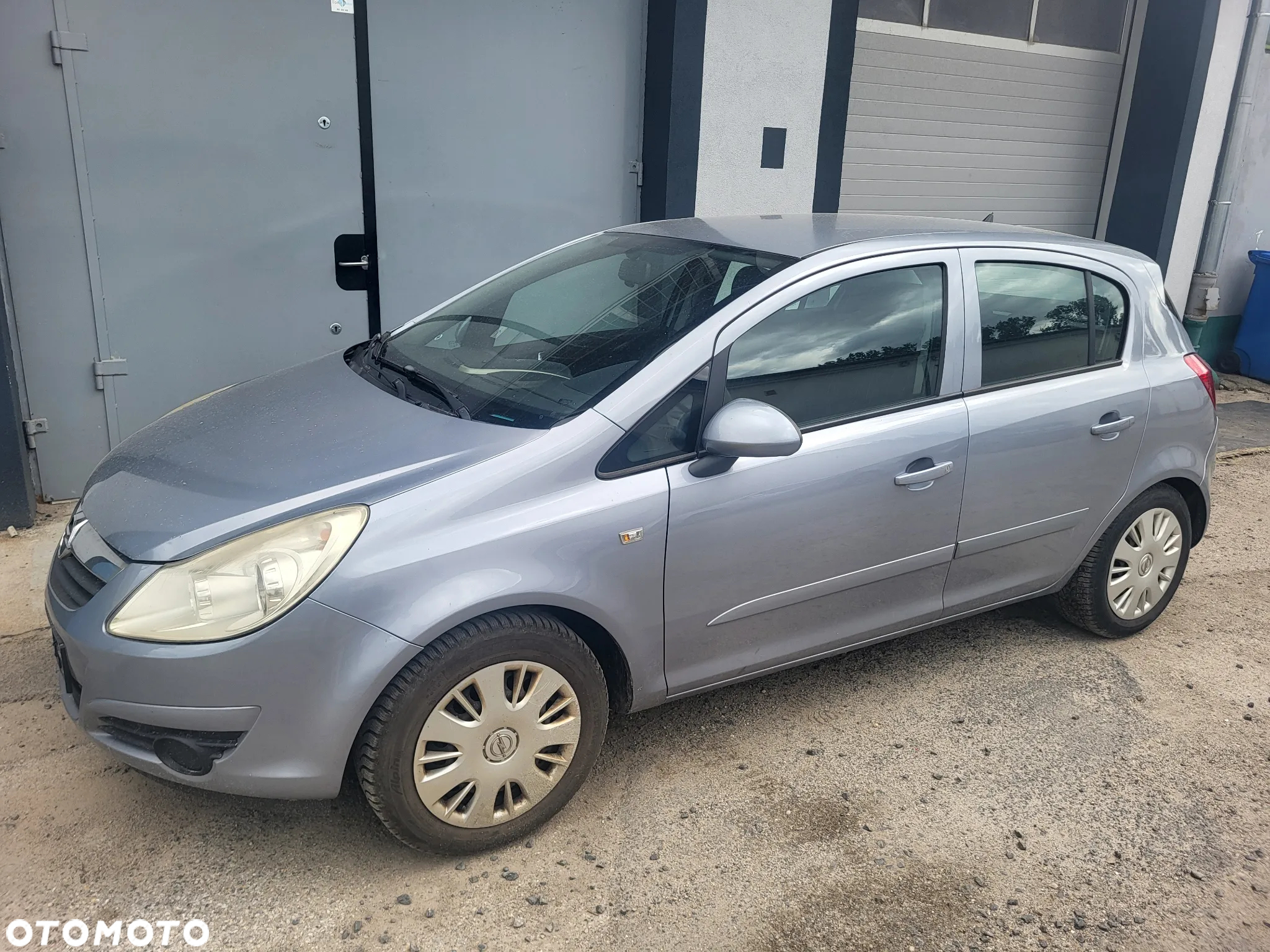 Opel Corsa - 2