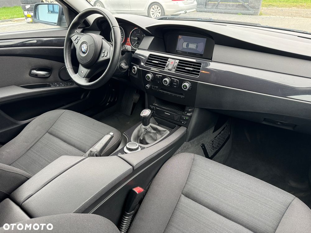BMW Seria 5 - 8
