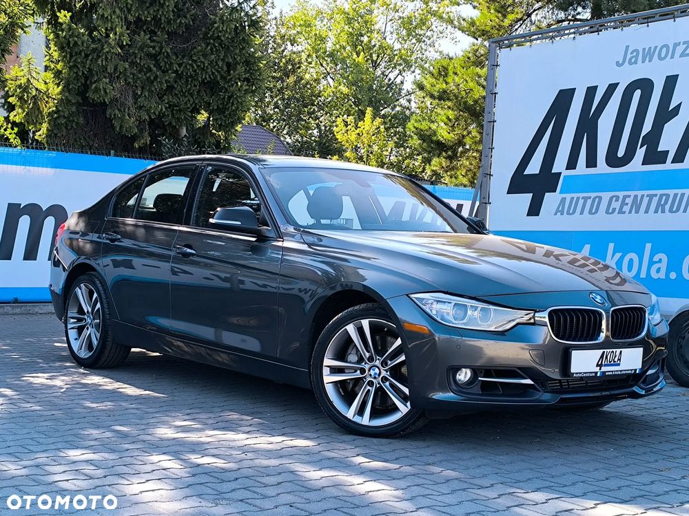 BMW Seria 3 335i xDrive Edition Sport - 1
