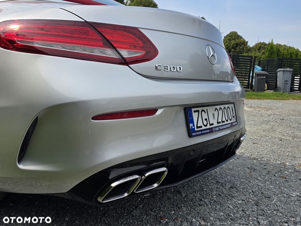 Mercedes-Benz Klasa C 300 9G-TRONIC - 9