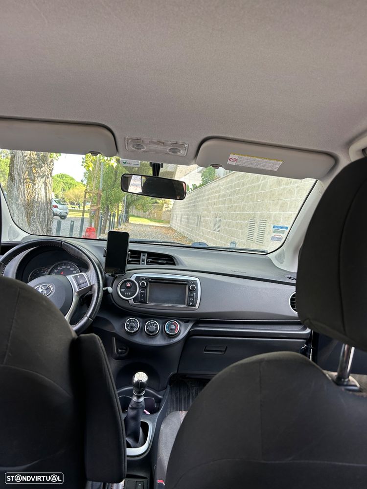 Toyota Yaris 1.4 D-4D SE Sport - 22