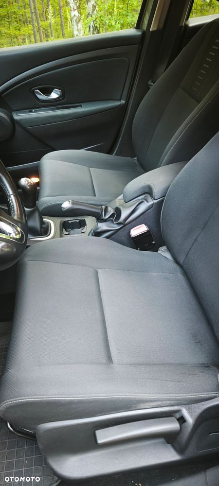 Renault Megane 1.6 16V 100 Authentique - 17