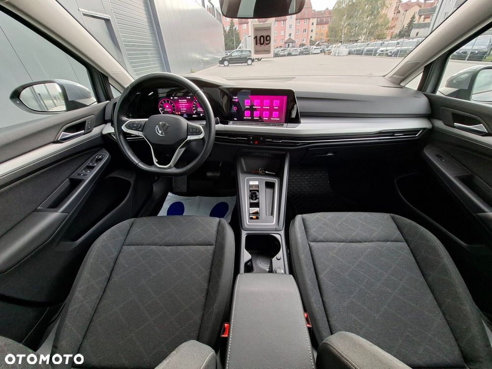 Volkswagen Golf - 16