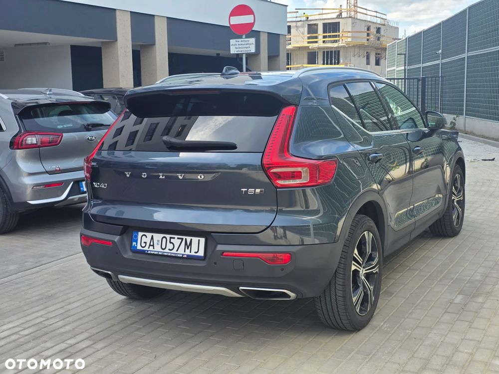 Volvo XC 40 T5 AWD Inscription - 4