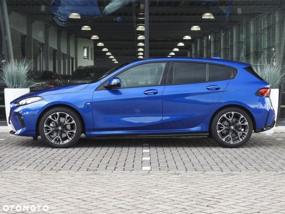 BMW Seria 1 120 mHEV - 3