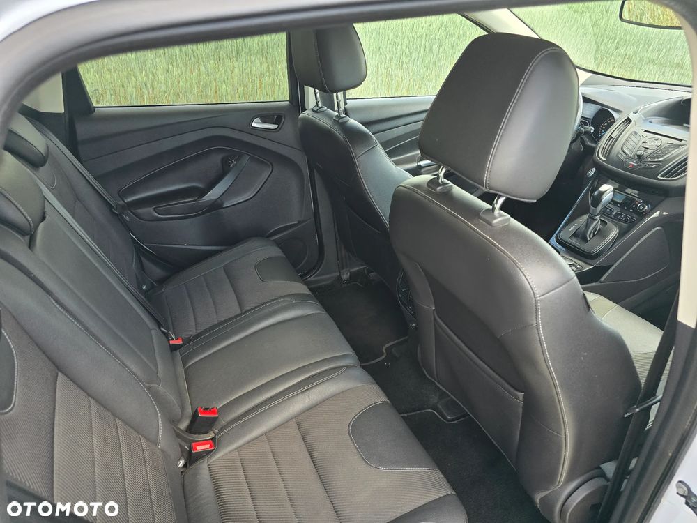 Ford Kuga 2.0 TDCi 4WD Titanium - 12