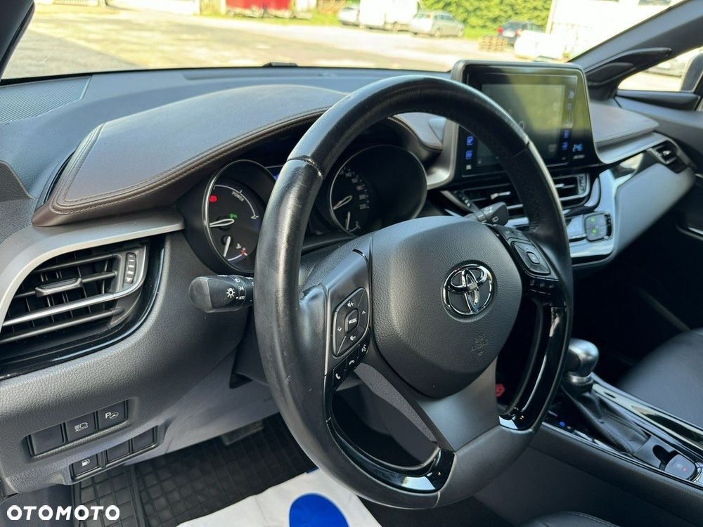 Toyota C-HR - 19