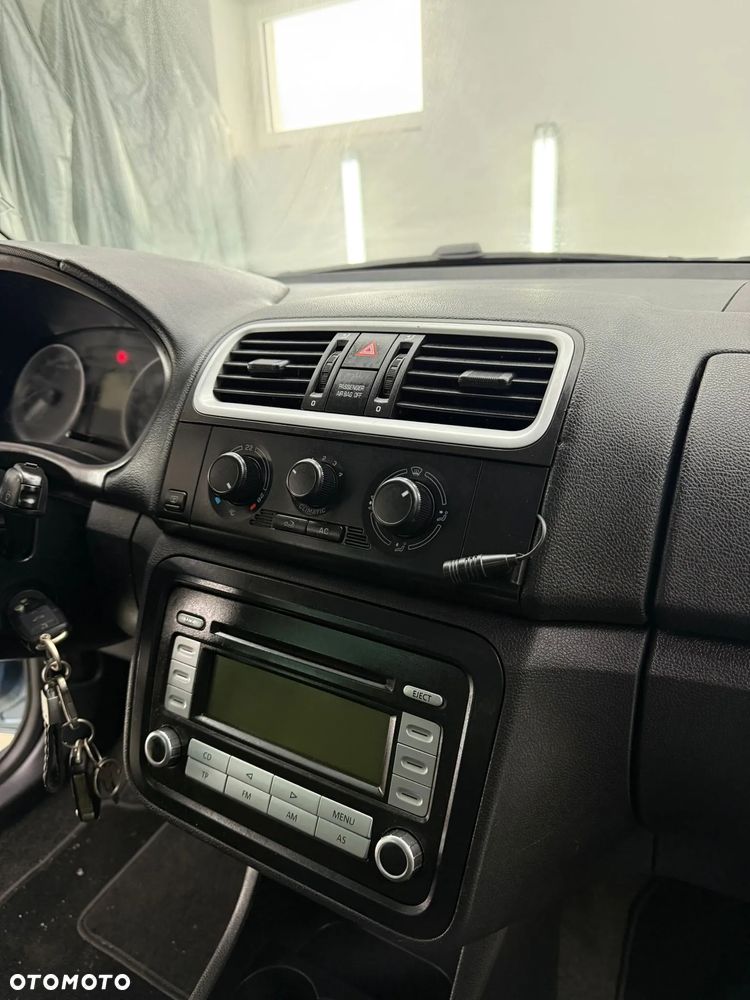 Skoda Roomster 1.4 16V Scout PLUS EDITION - 20