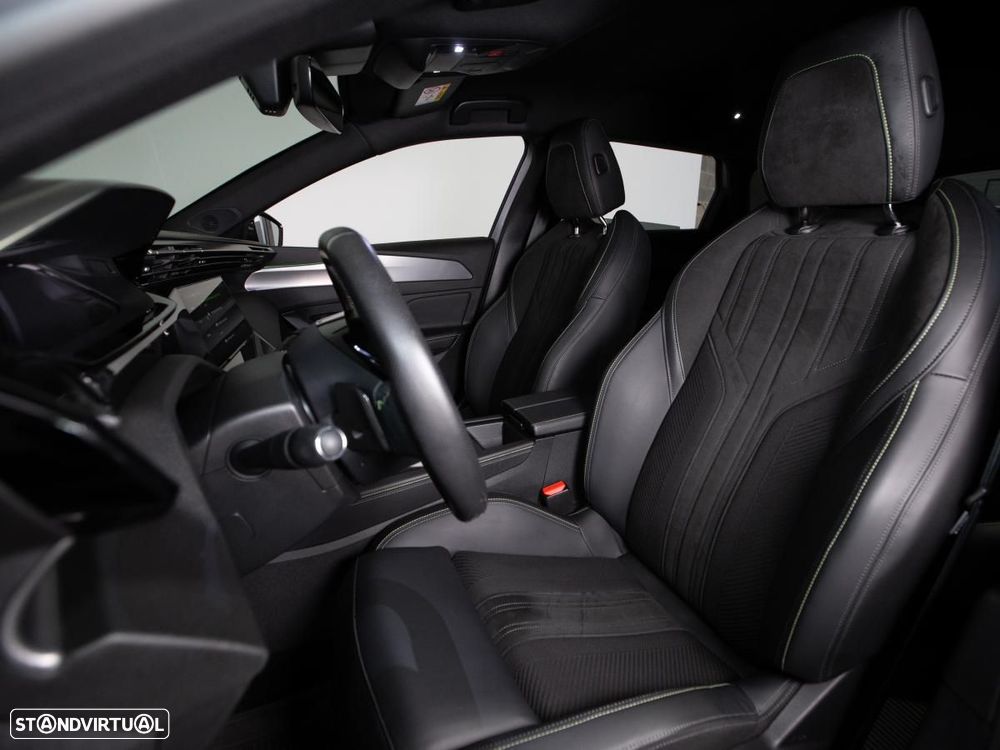 Peugeot 308 SW 1.2 PureTech GT EAT8 - 8