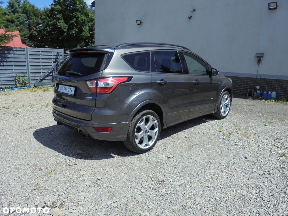 Ford Kuga - 30