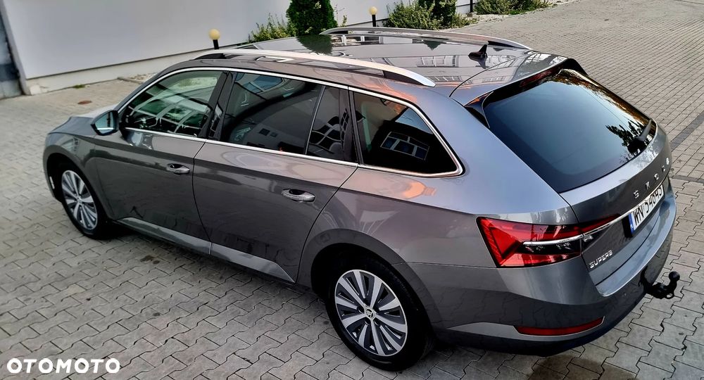 Skoda Superb 2.0 TDI SCR Style DSG - 36