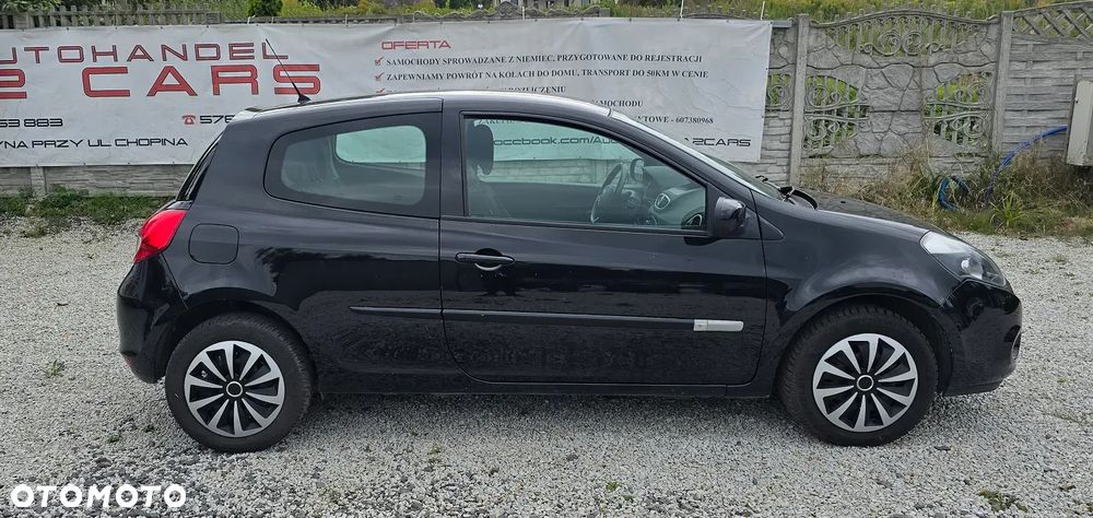 Renault Clio - 8