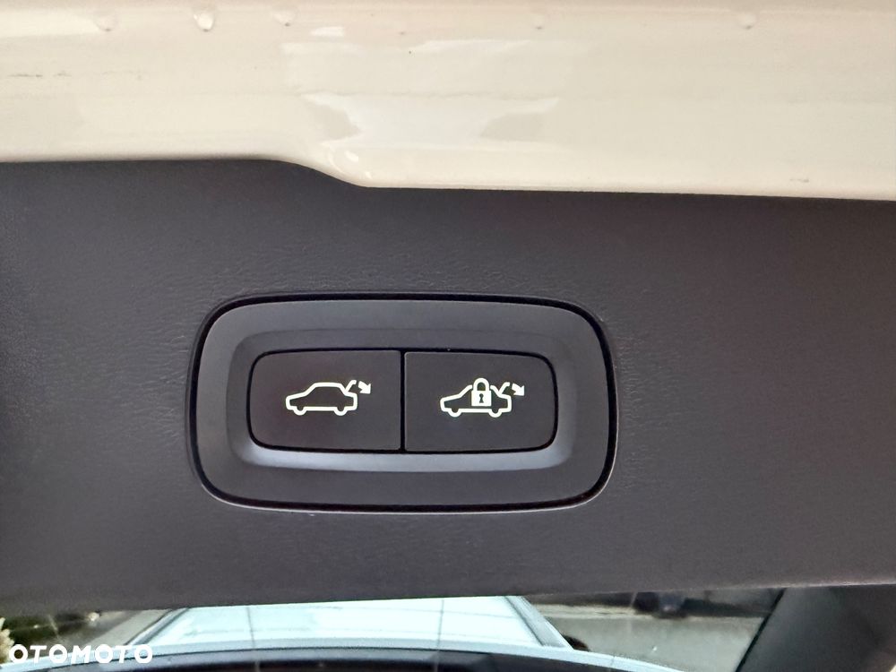 Volvo V60 B3 B Geartronic RDesign - 35