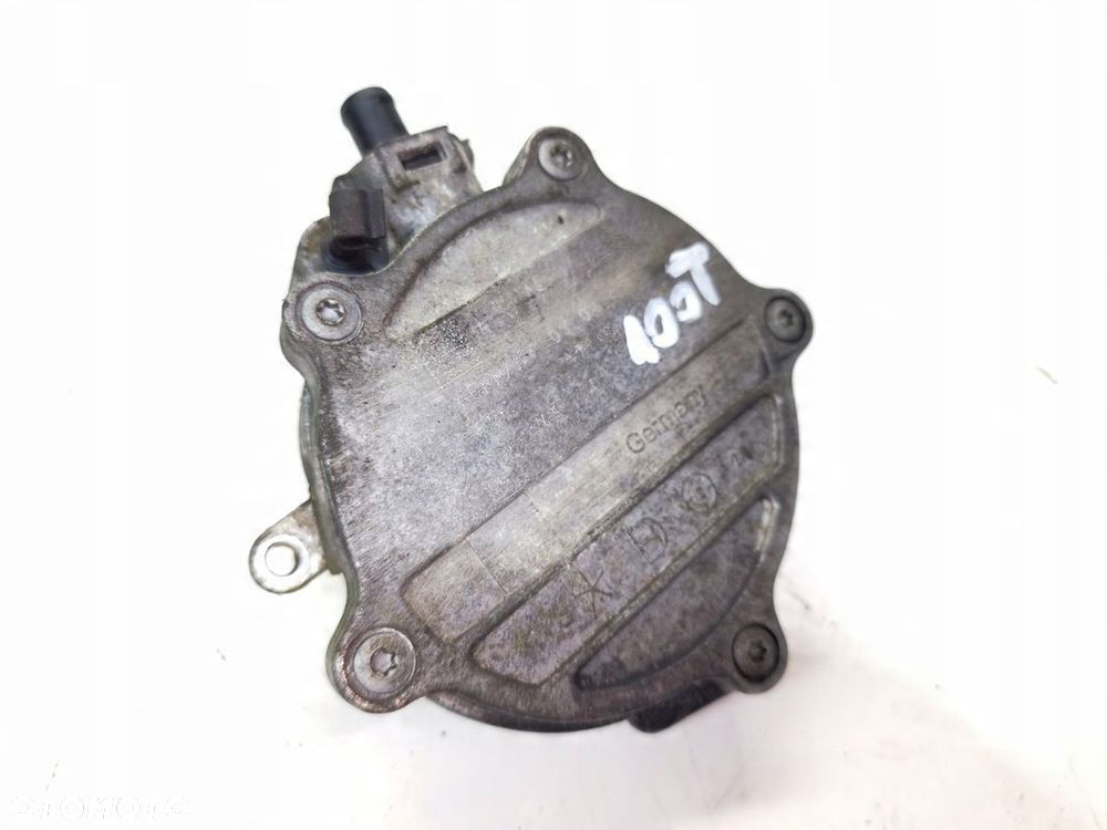 POMPA VACUM AUDI A4 B7 A6 C6 3.2 FSI 06E145100T - 2
