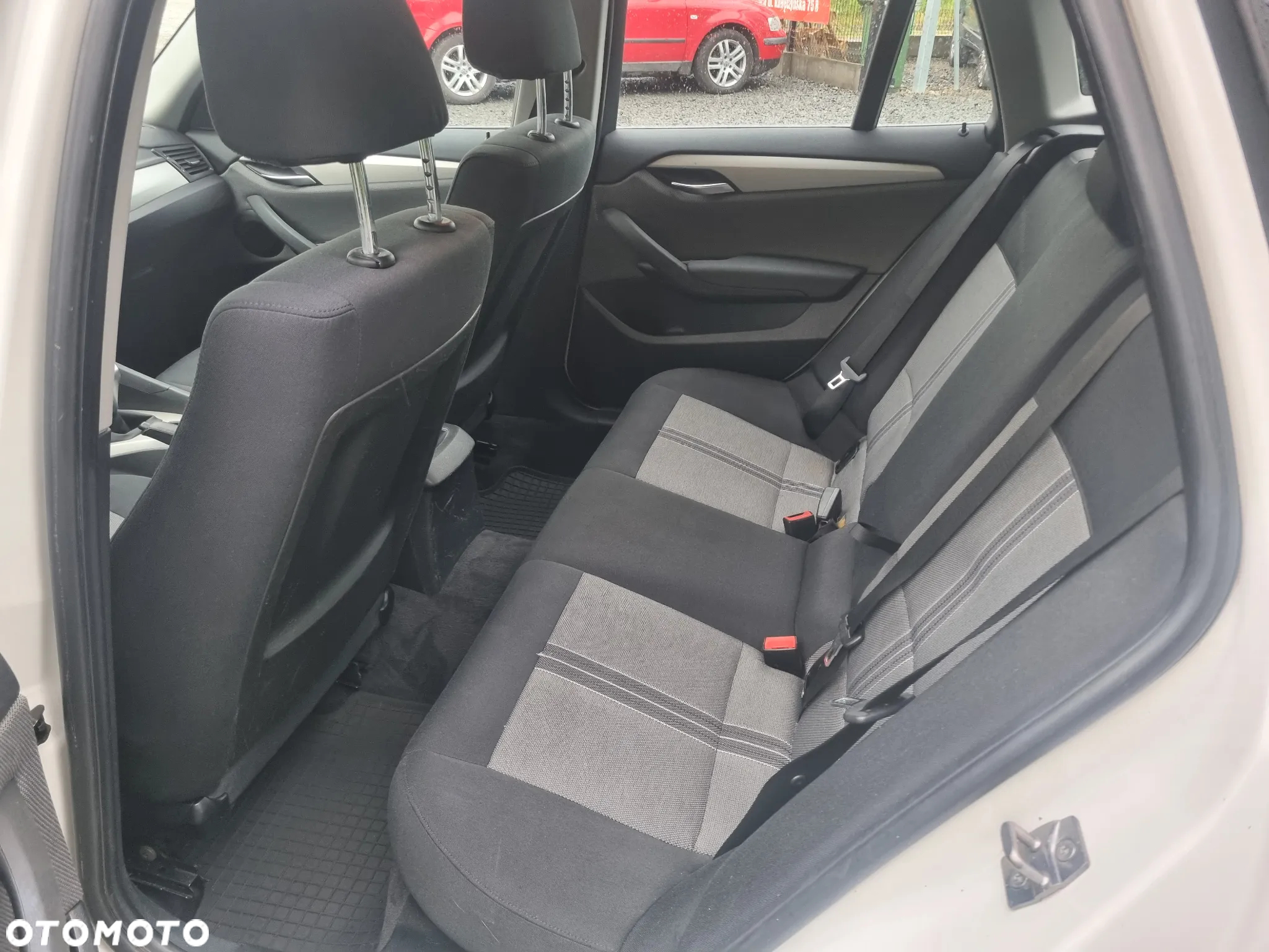 BMW X1 sDrive18d - 21