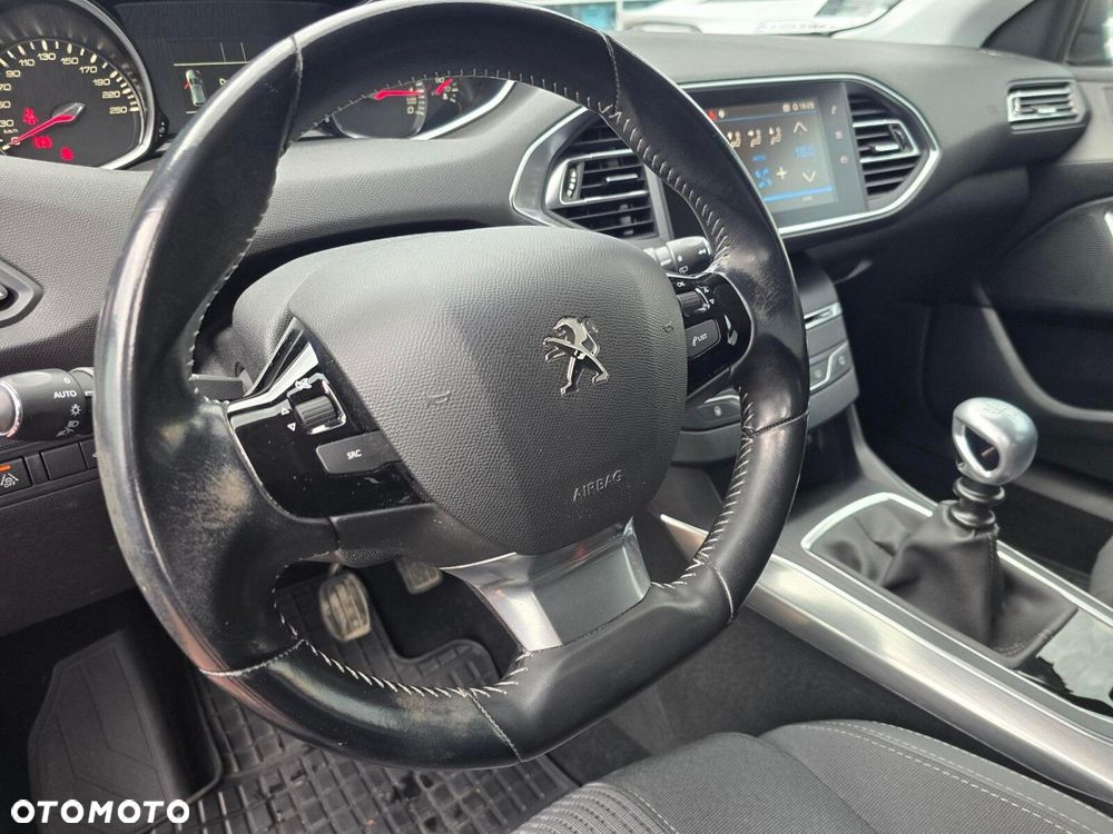 Peugeot 308 1.2 PureTech GPF Active Pack S&S - 18