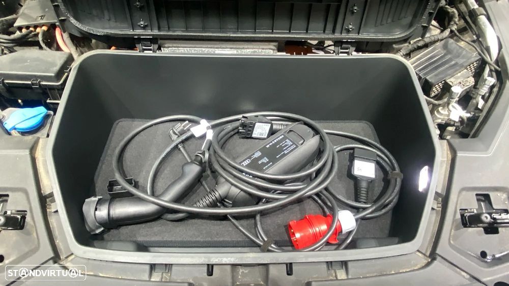 Audi e-tron 55 quattro S line - 25