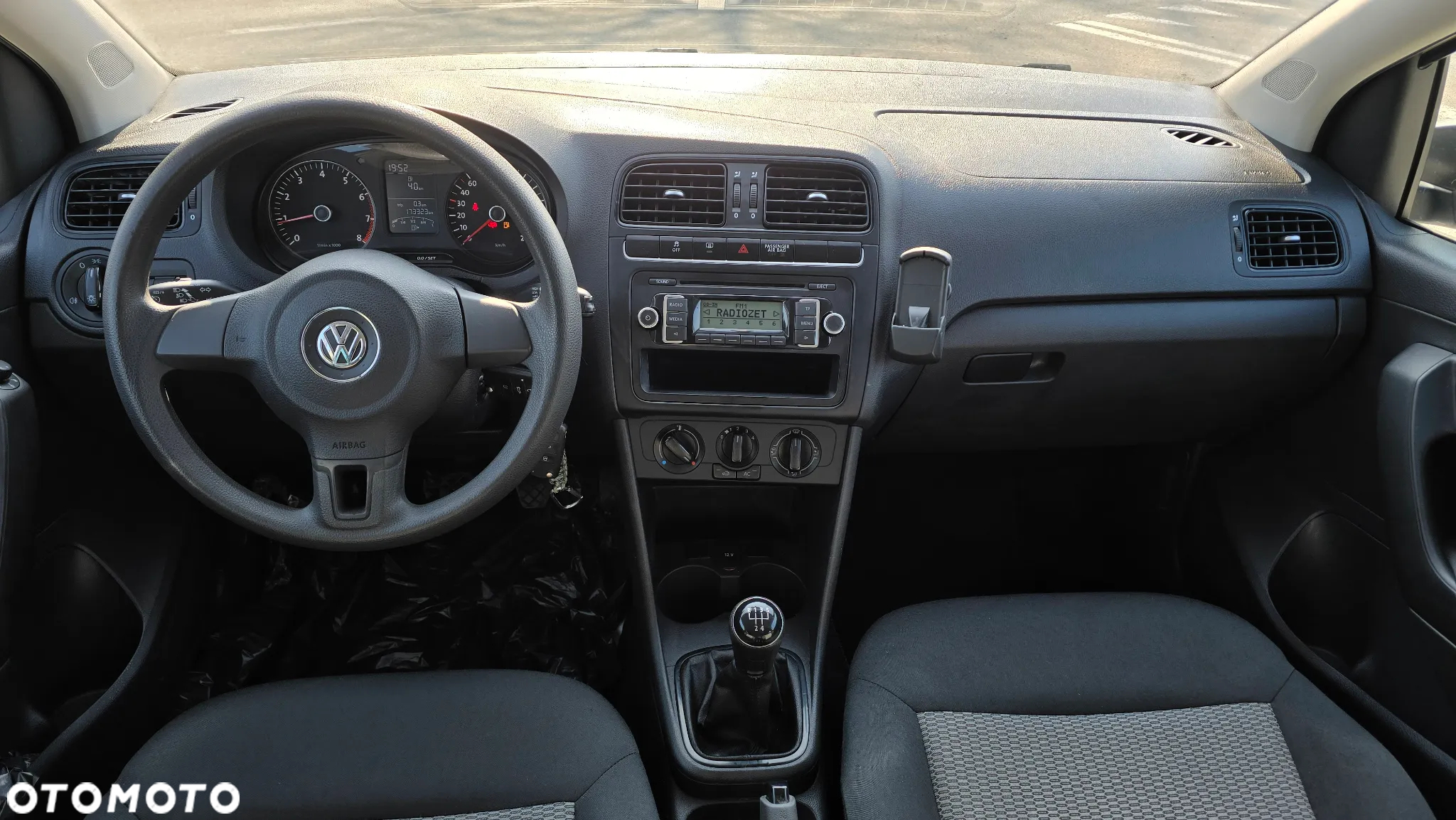 Volkswagen Polo 1.2 Trendline Optimum - 23