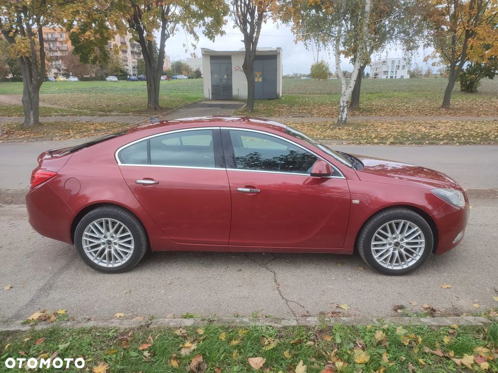 Opel Insignia - 1