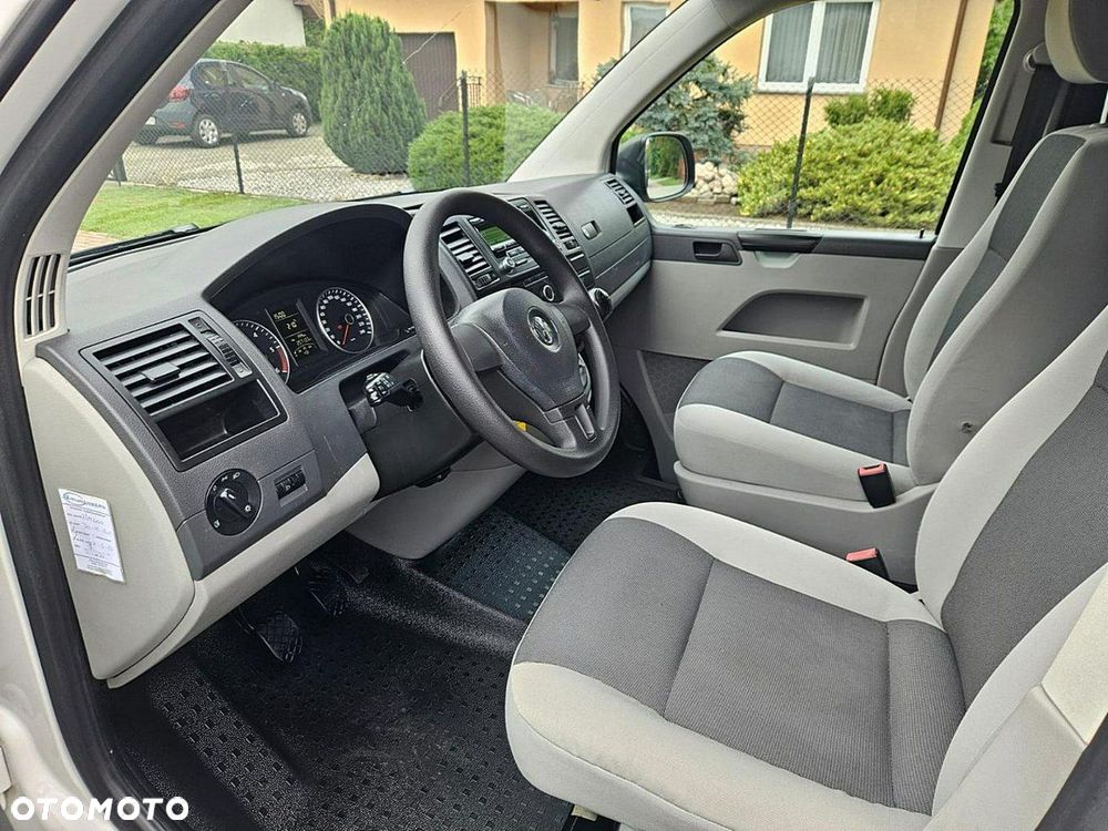 Volkswagen Transporter - 5