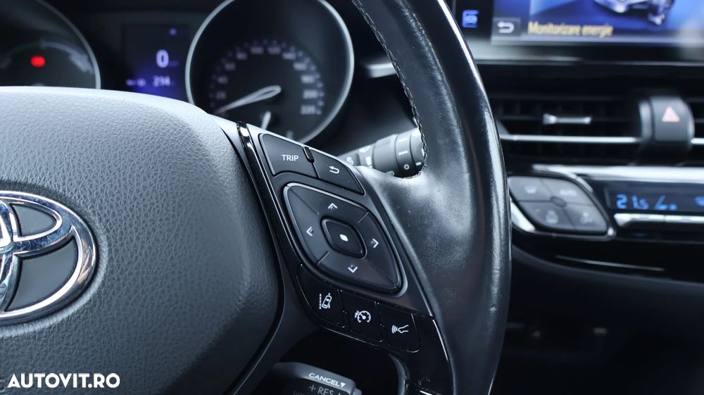 Toyota C-HR Business-Edition - 16