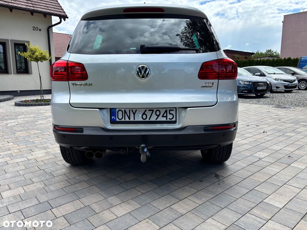 Volkswagen Tiguan 2.0 TDI DPF BlueMotion Technology Sport & Style - 16