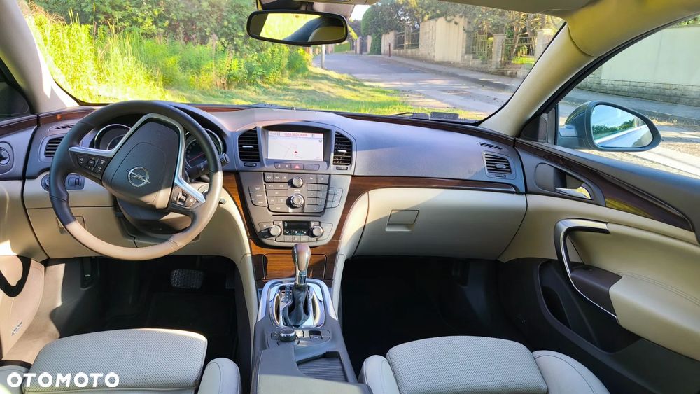 Opel Insignia 2.0 CDTI Active - 11