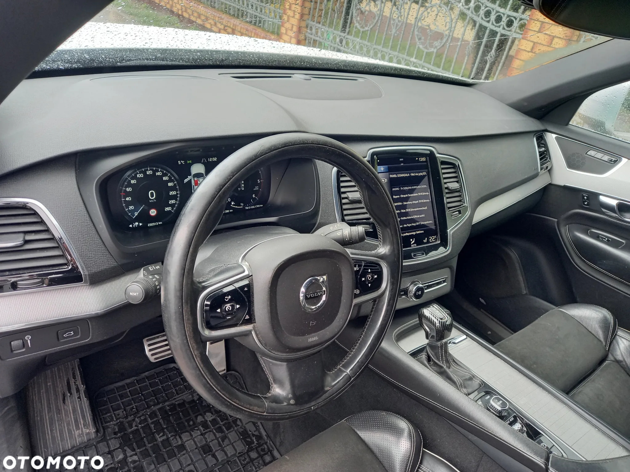 Volvo XC 90 D5 AWD R-Design 7os - 8