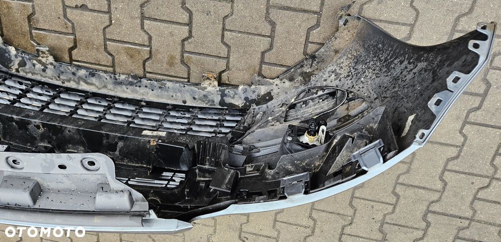 Citroen C3 Picasso zderzak przód przedni   KTHC - 6