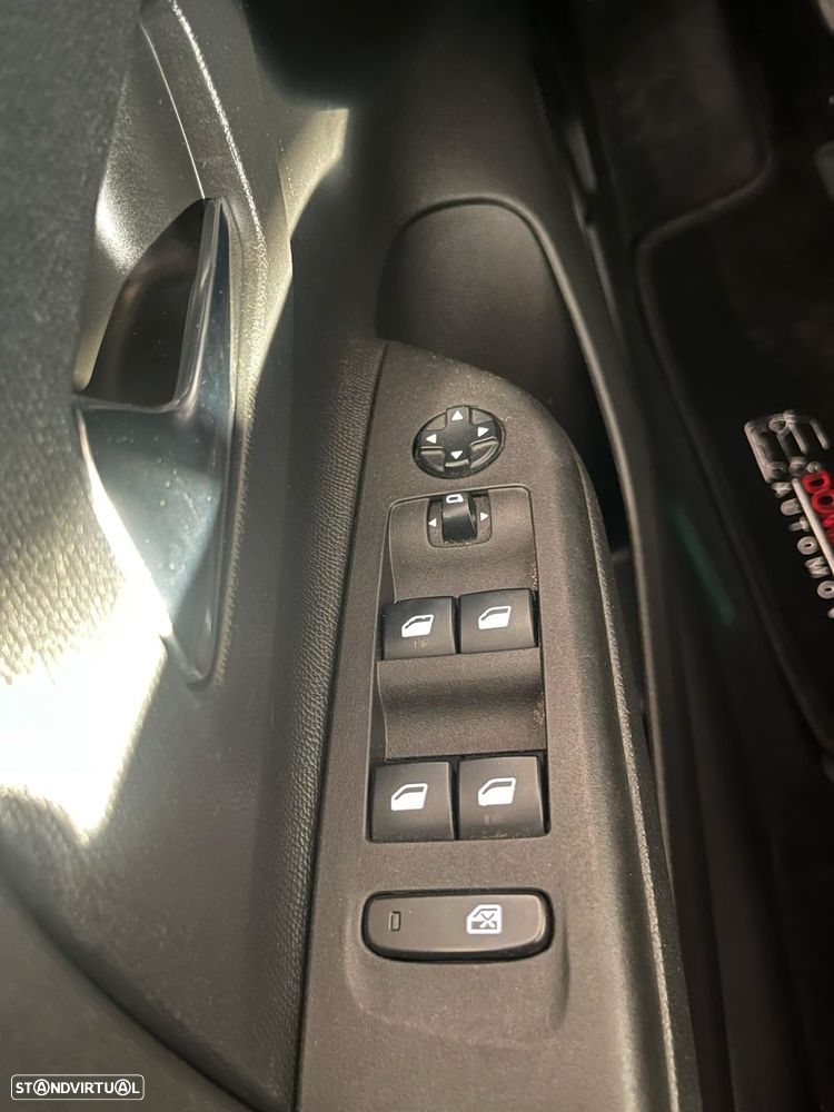 Opel Corsa 1.2 T Business Edition - 18