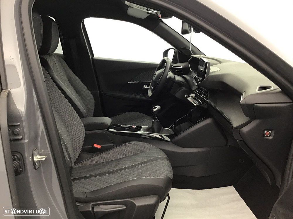 Peugeot 2008 PureTech 100 Allure - 11