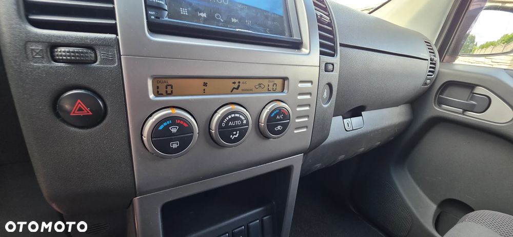 Nissan Pathfinder 2.5 dCi Premium - 19