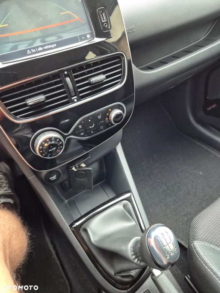 Renault Clio Energy dCi 90 Business - 22