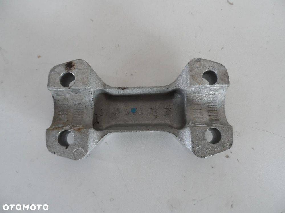 HONDA HORNET 600 PC36 mocowanie uchwyt kierownicy - 3