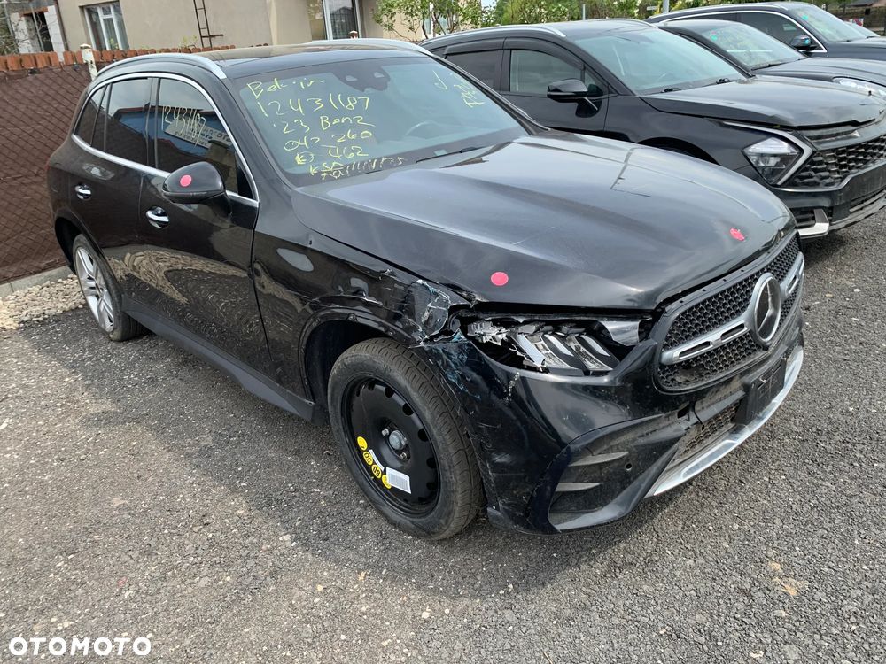 Mercedes-Benz GLC 300 4Matic 9G-TRONIC Edition Avantgarde - 4