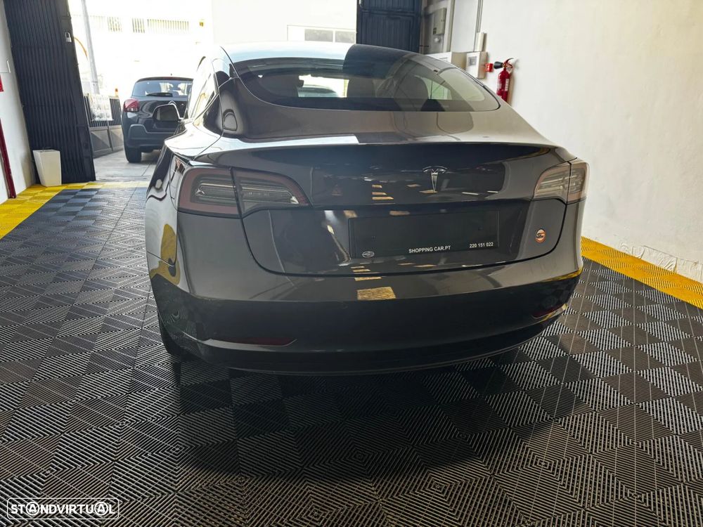 Tesla Model 3 Tração Traseira - 37