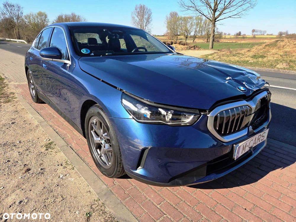 BMW Seria 5 ver-520d-mhev-m-sport - 6