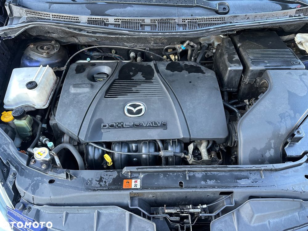 Mazda 5 - 15