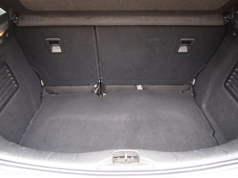Citroën C3 1.4 HDi First - 7