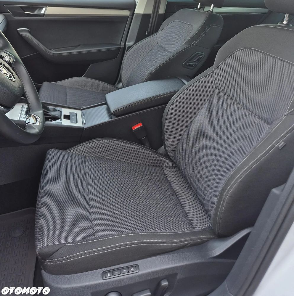 Skoda Superb 2.0 TDI SCR 4x4 Style DSG - 6