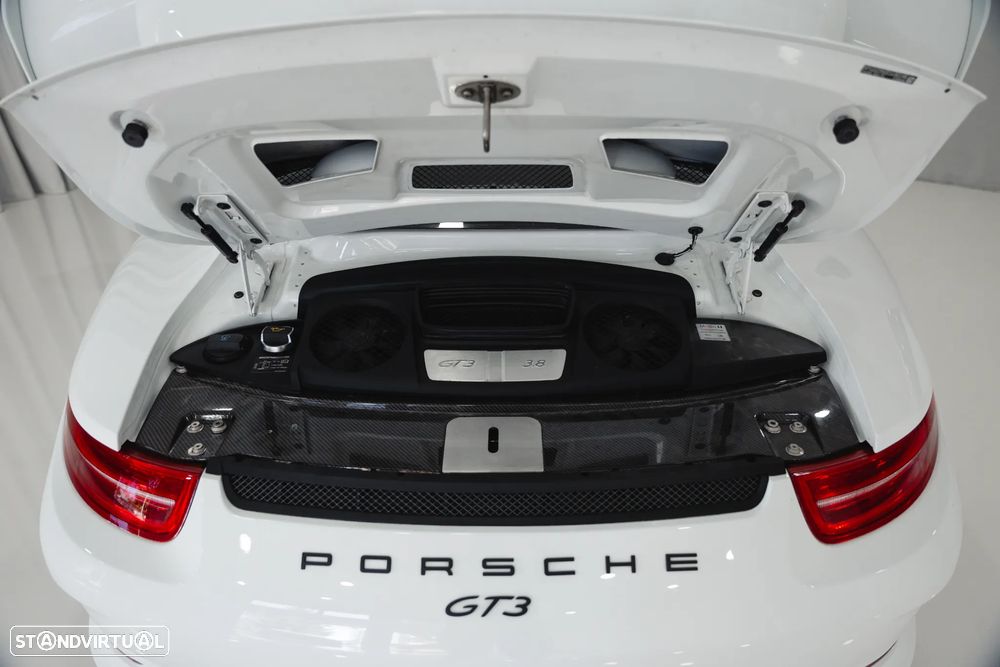 Porsche 911 Série F - 22