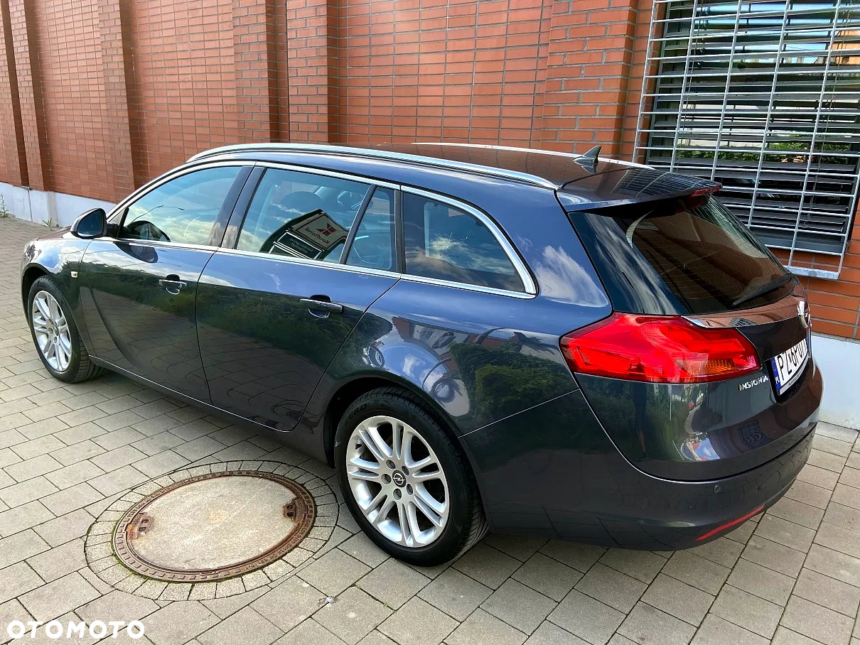 Opel Insignia 2.0 CDTI Sports Tourer - 3